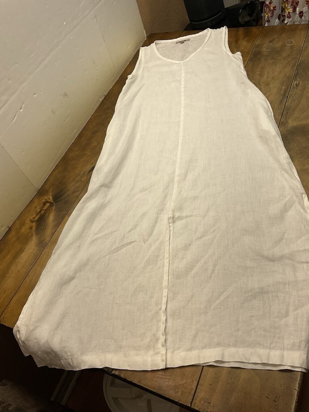 Flax Sleeveless White 100% Linen Side Slits & V-Neck Maxi Dress Size Small